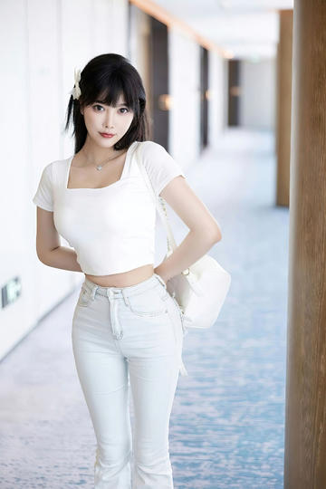 日本亚洲大奶子三级片